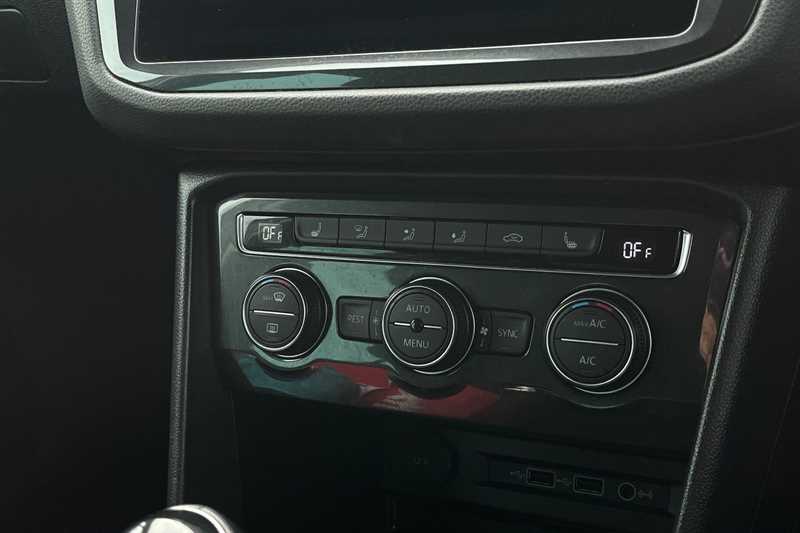 Used Volkswagen Tiguan 2019 for sale - 77513245: Photo 15