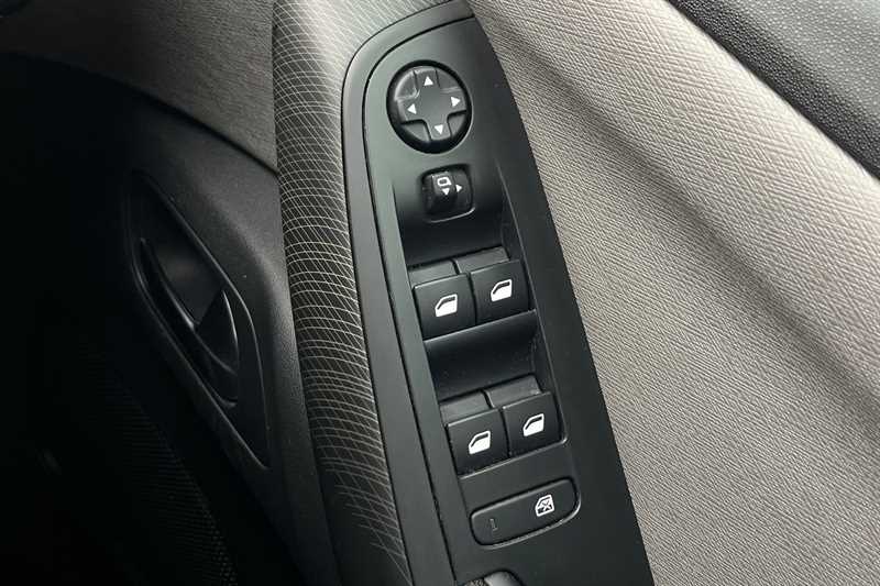 Used Citroen C4 Picasso 2016 for sale - 77471974: Photo 16