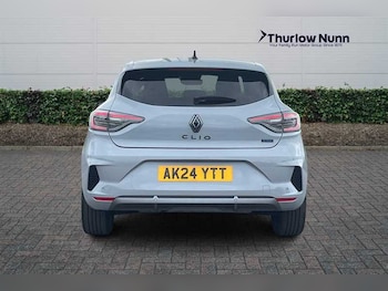 Used Renault Clio 2024 for sale - 78912952: Photo