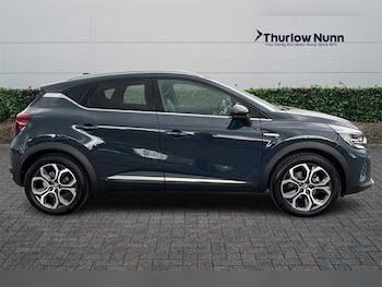 Used Renault Captur 2024 for sale - 78377804: Photo