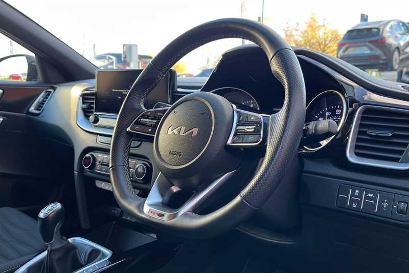 Used Kia Ceed 2023 for sale - 77256683: Photo 10