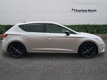 Used SEAT Leon undefined for sale - 77256669: Photo