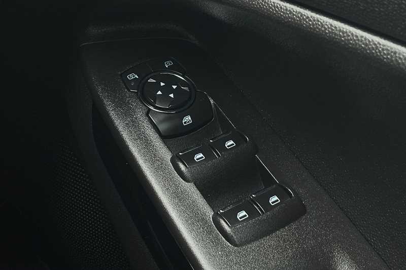 Used Ford Ecosport for sale - 77256676: Photo 16