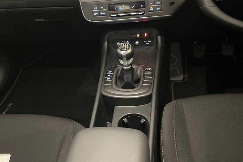 Used Hyundai KONA 2025 for sale - 77256712: Photo 18