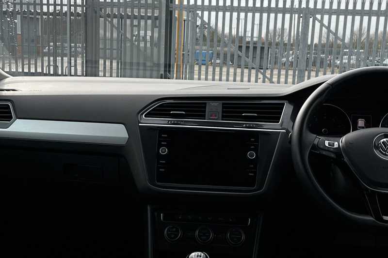 Used Volkswagen Tiguan 2019 for sale - 77942227: Photo 14