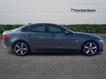 Used Jaguar XE 2017 for sale - 79862450: Photo