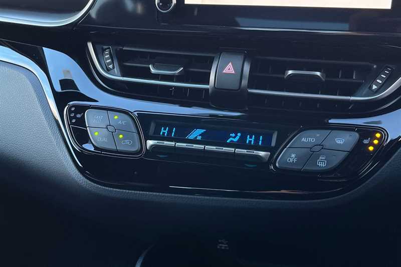 Used Toyota C-HR 2022 for sale - 77512843: Photo 15