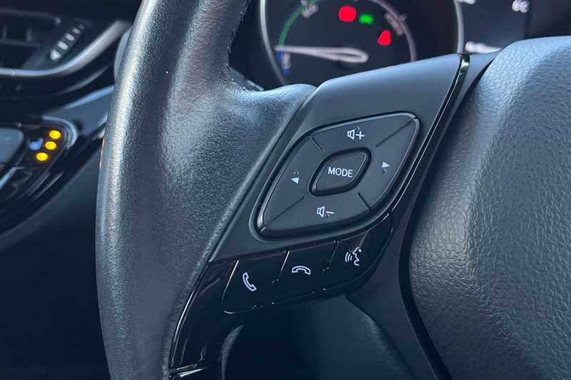 Used Toyota C-HR 2022 for sale - 77512843: Photo 21