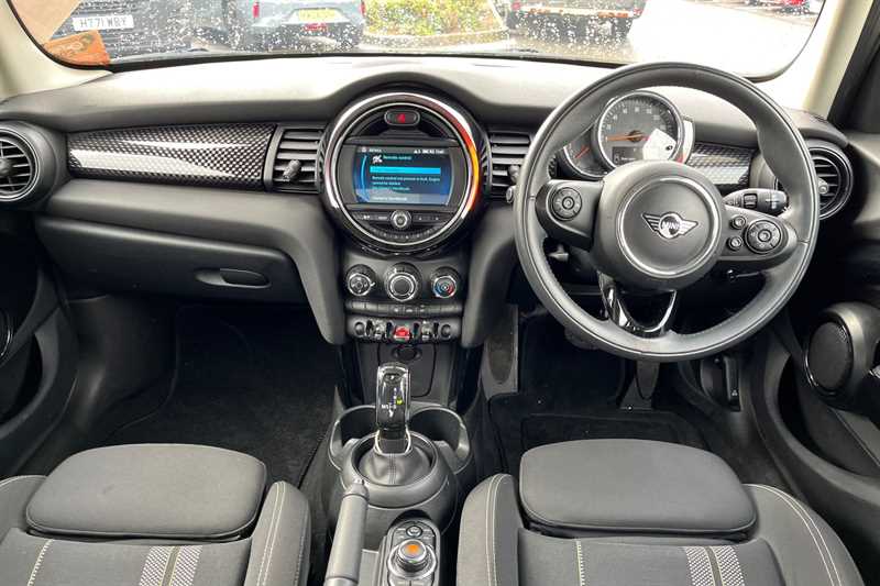 Used MINI Hatch 2019 for sale - 77471130: Photo 12