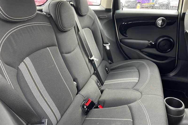 Used MINI Hatch 2019 for sale - 77471130: Photo 23