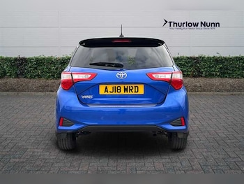 Used Toyota Yaris 2018 for sale - 77674129: Photo