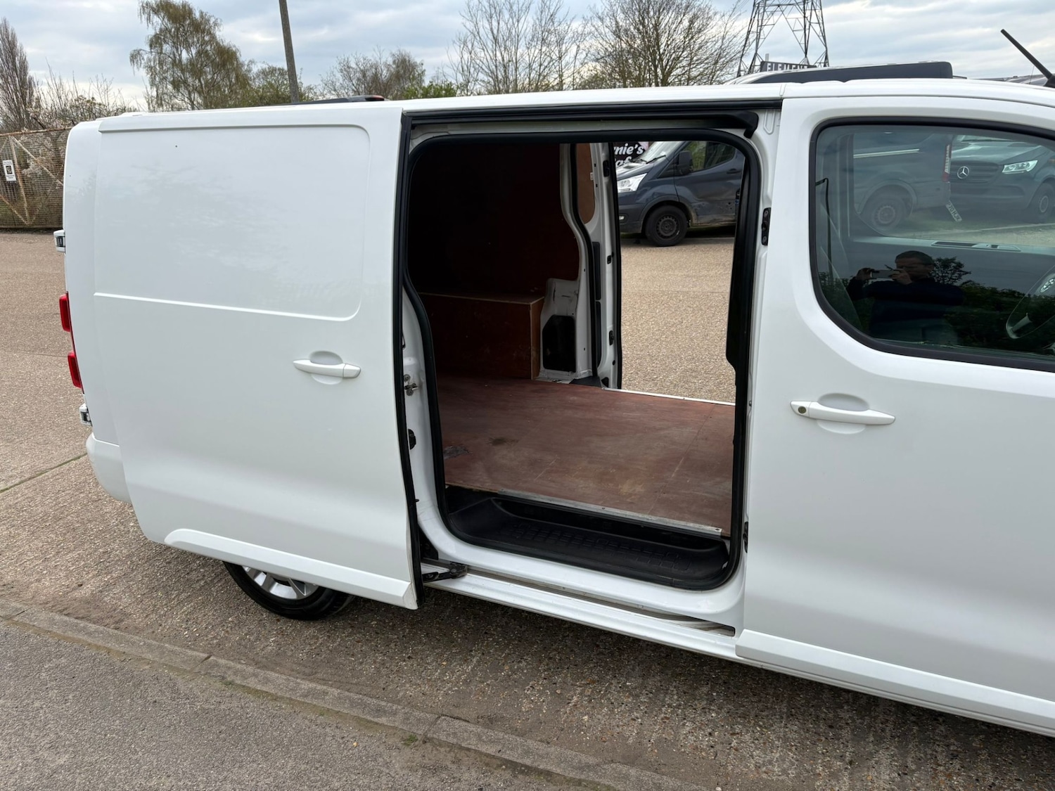 Used Vauxhall Vivaro 2021 for sale - 78190954: Photo 11