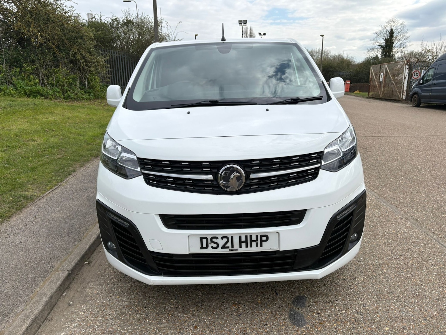 Used Vauxhall Vivaro 2021 for sale - 78190954: Photo 3