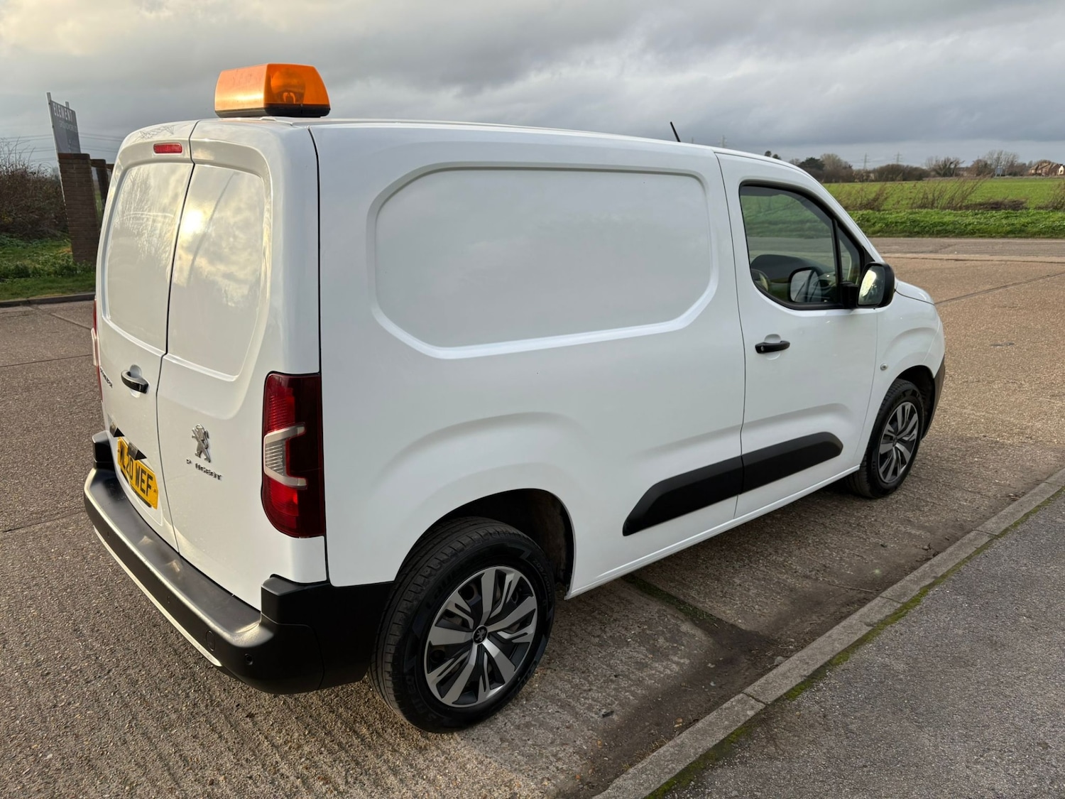 Used Peugeot Partner 2020 for sale - 77730530: Photo 5