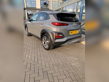Used Hyundai KONA 2020 for sale - 76244871: Photo 4