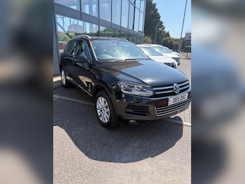 Used Volkswagen Touareg 2011 for sale - 79513211: Photo