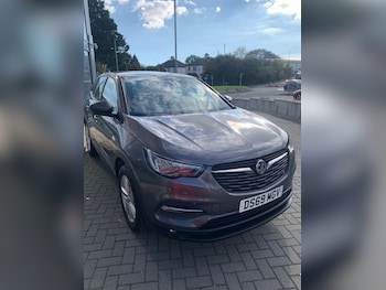 Vauxhall - Grandland X