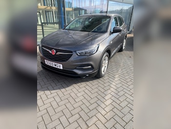 Used Vauxhall Grandland X 2019 for sale - 76309917: Photo 3