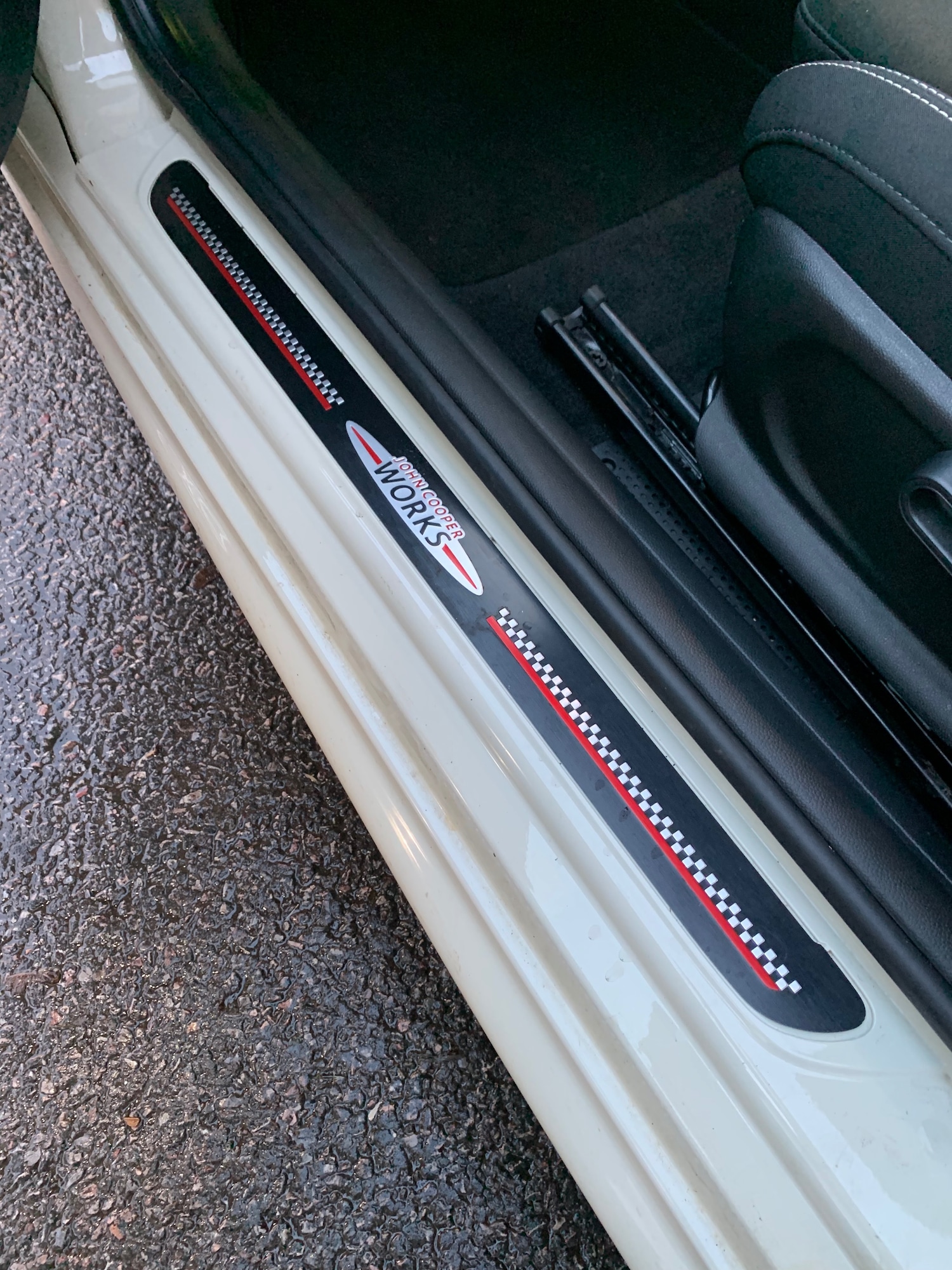 Used MINI Hatch 2019 for sale - 76931493: Photo 14