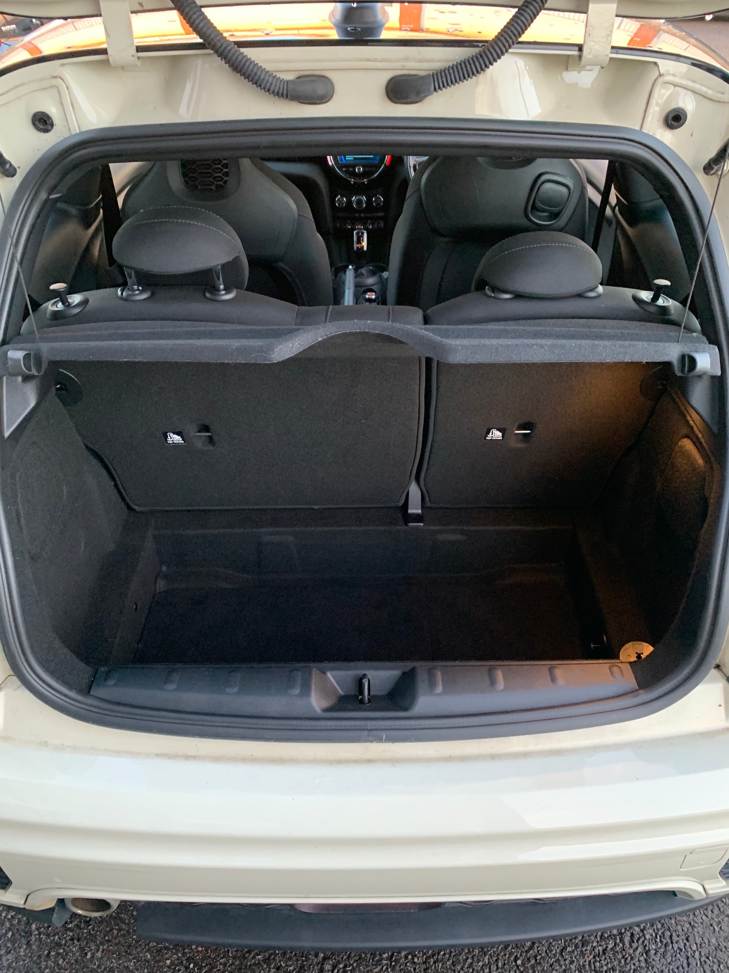 Used MINI Hatch 2019 for sale - 76931493: Photo 17