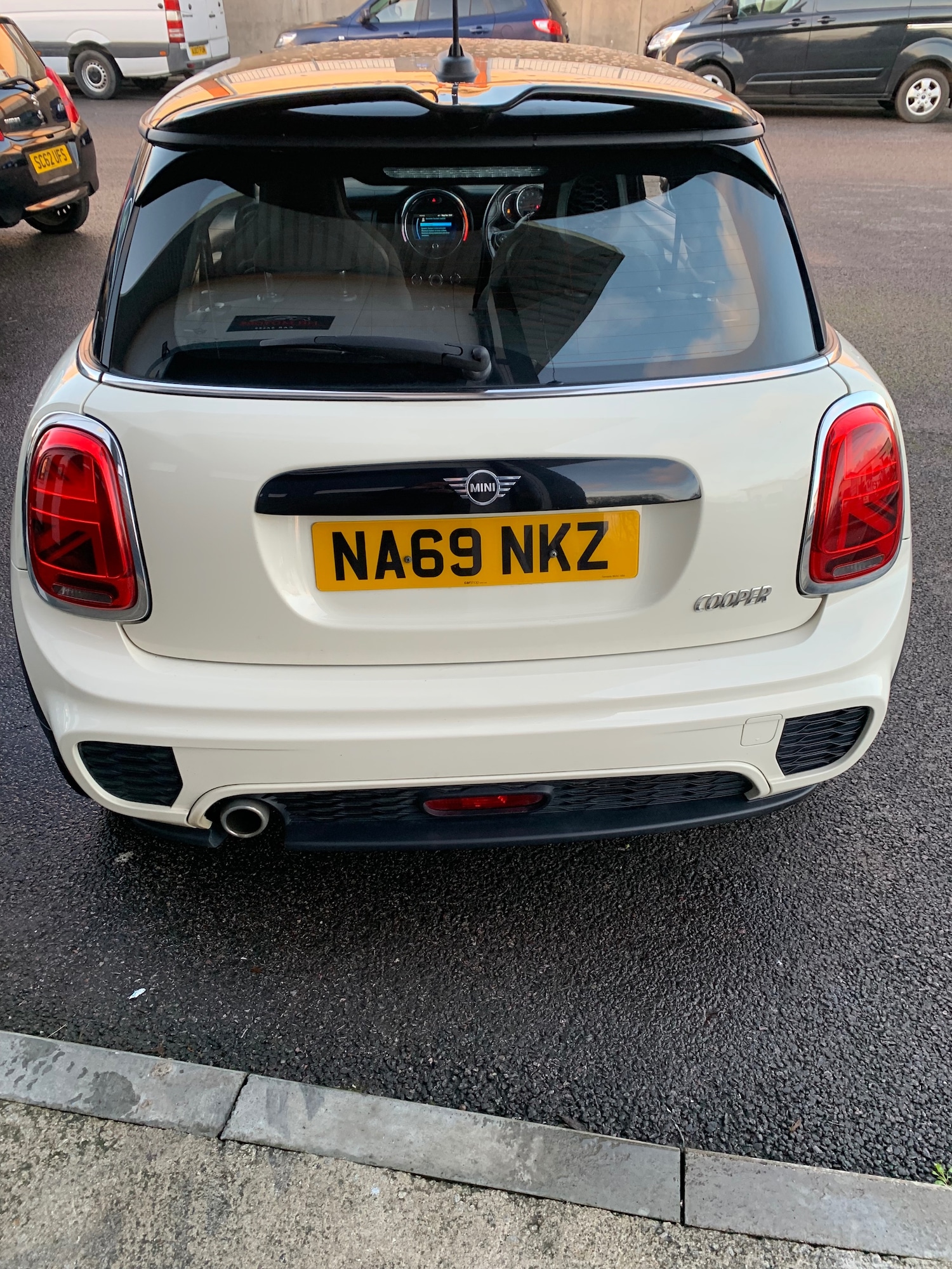 Used MINI Hatch 2019 for sale - 76931493: Photo 5