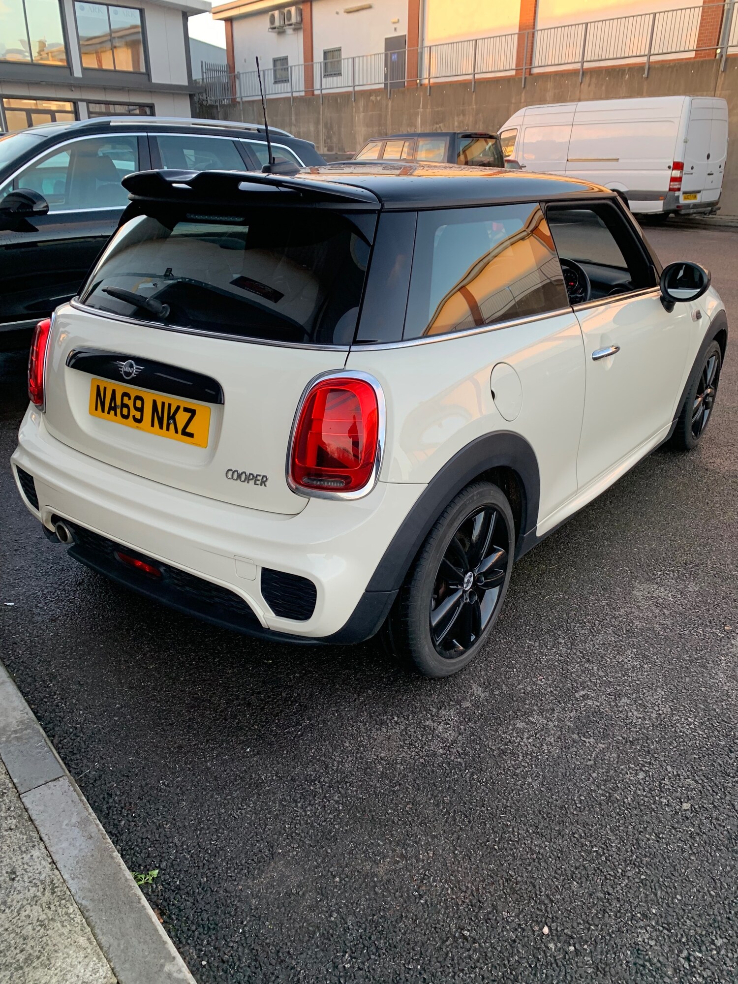 Used MINI Hatch 2019 for sale - 76931493: Photo 6