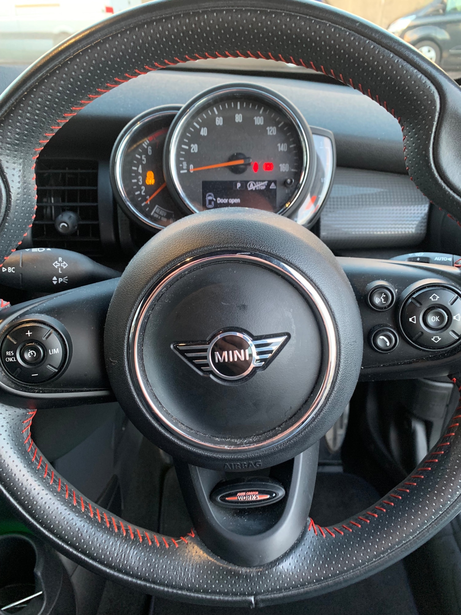 Used MINI Hatch 2019 for sale - 76931493: Photo 9