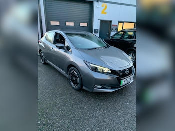 2022 (72) - 110kW Acenta 39kWh 5dr Auto