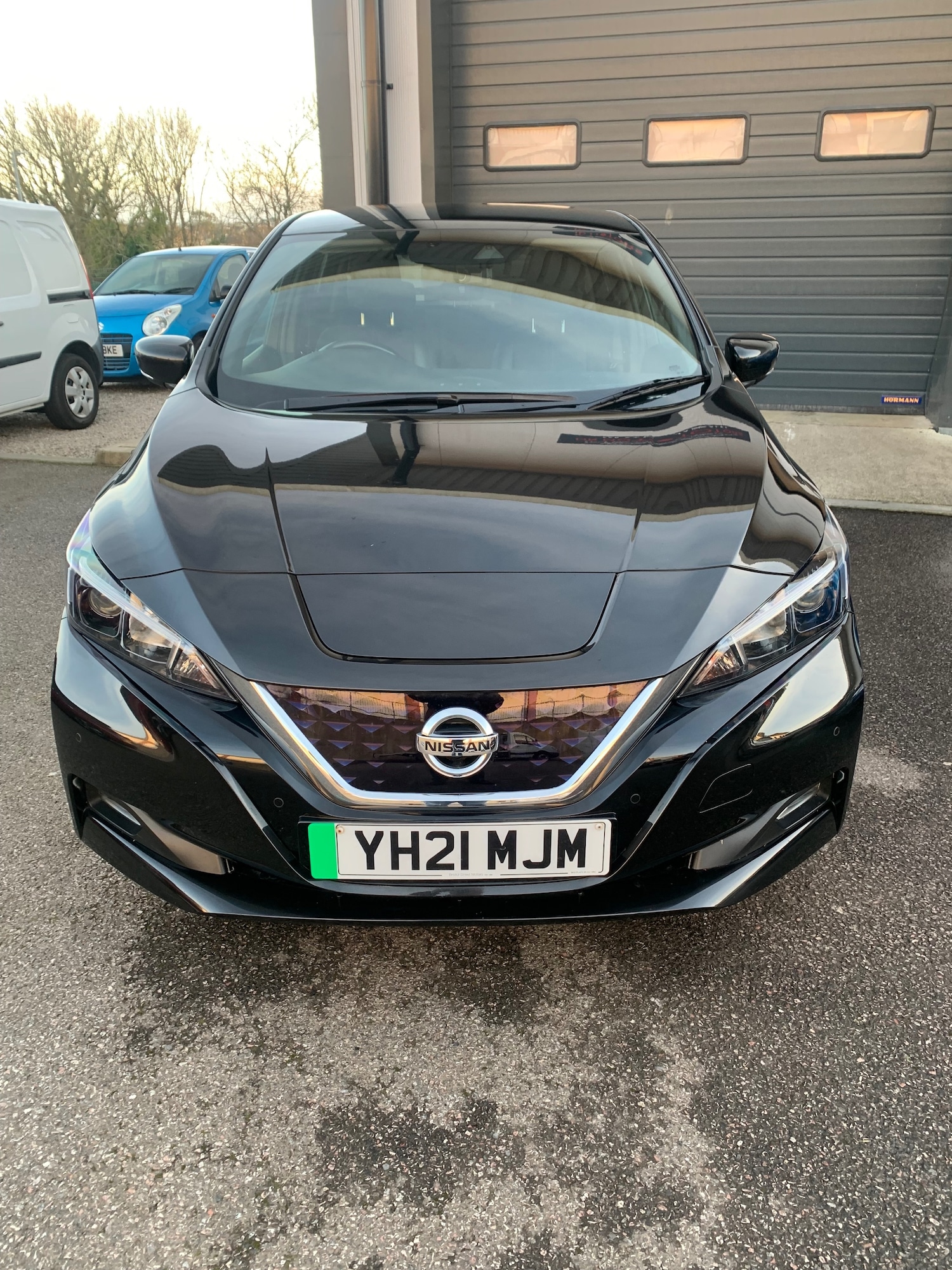 Used Nissan Leaf 2021 for sale - 77071151: Photo 2