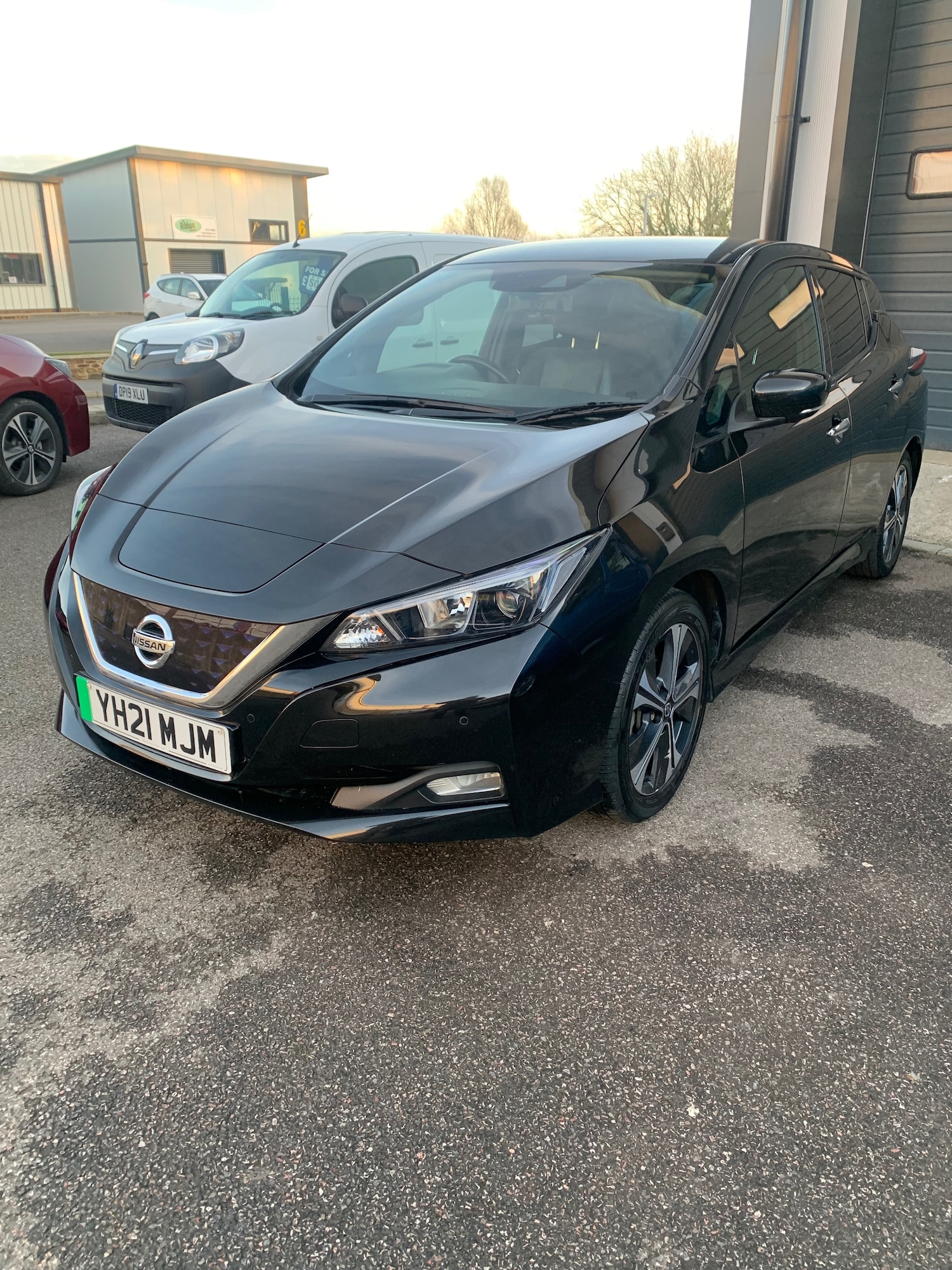 Used Nissan Leaf 2021 for sale - 77071151: Photo 3