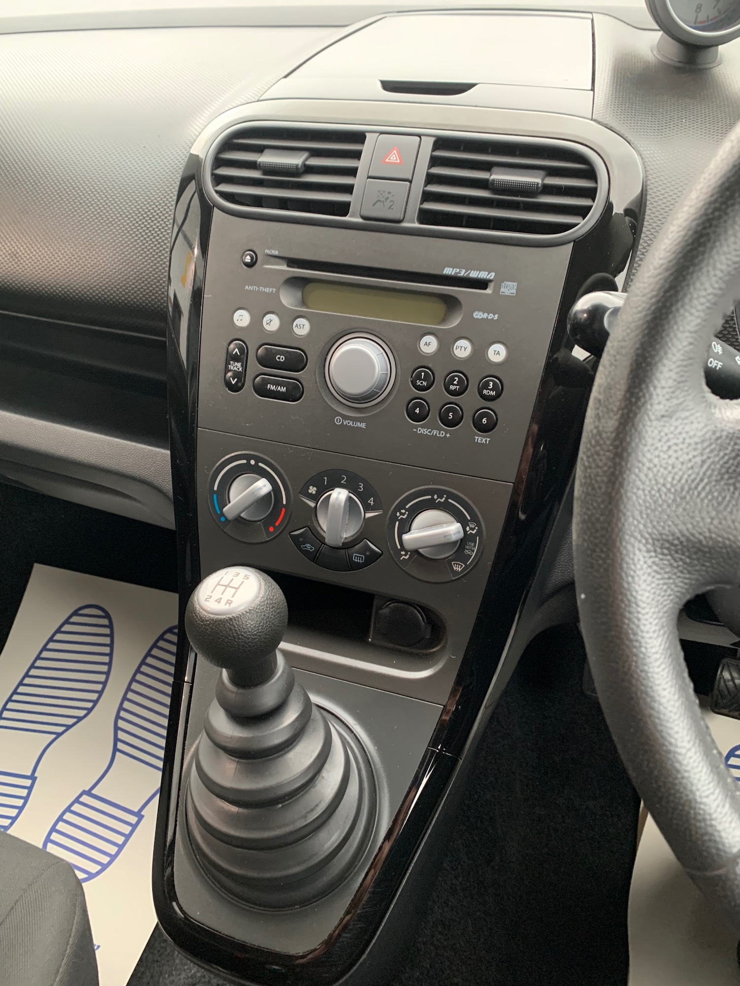 Used Suzuki Splash 2014 for sale - 77300353: Photo 10