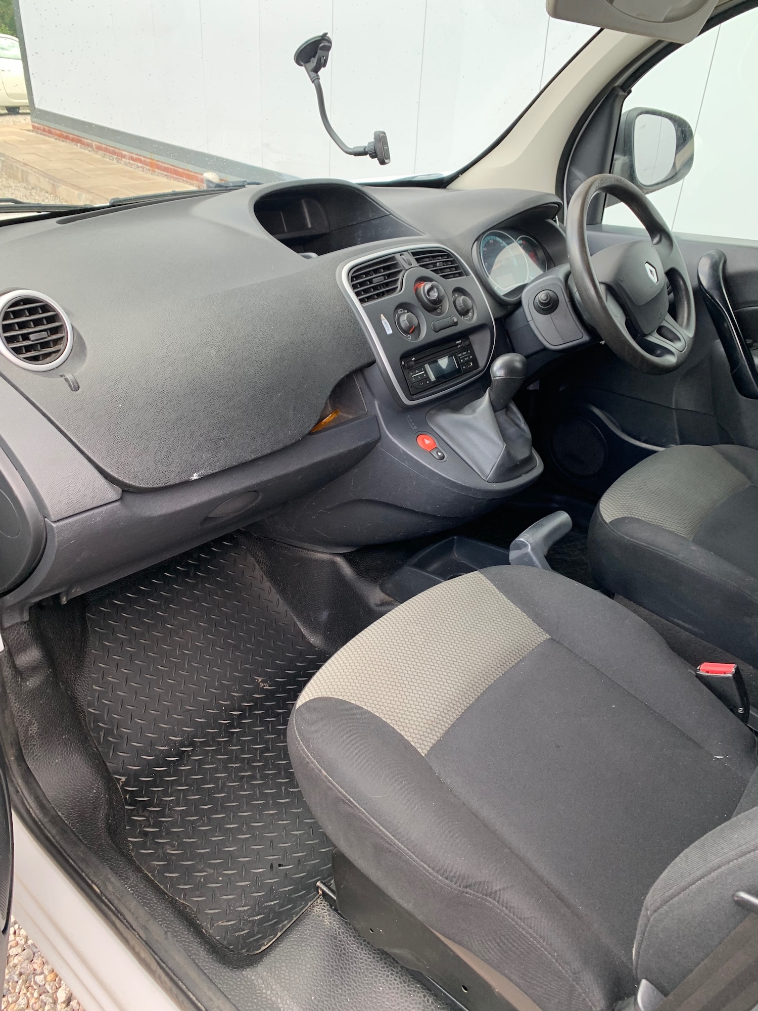 Used Renault Kangoo 2019 for sale - 77160034: Photo 4