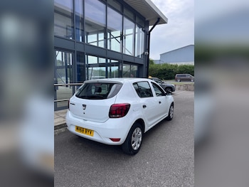 Used Dacia Sandero 2019 for sale - 78581299: Photo
