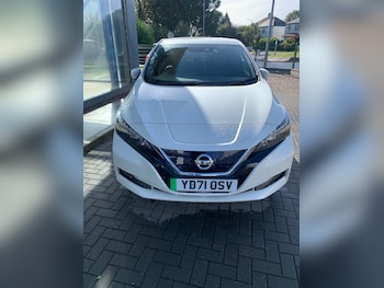 Used Nissan Leaf 2022 for sale - 76170821: Photo 2