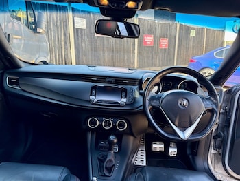 Used Alfa Romeo Giulietta 2016 for sale - 78358308: Photo