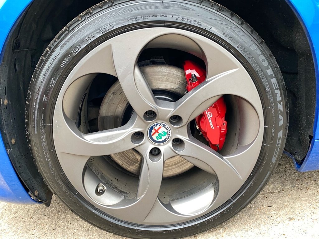 Used Alfa Romeo Giulia 2017 for sale - 76609079: Photo 32