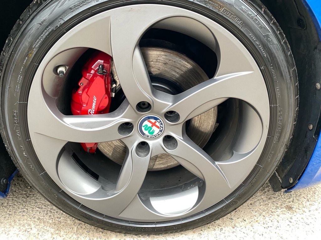 Used Alfa Romeo Giulia 2017 for sale - 76609079: Photo 35