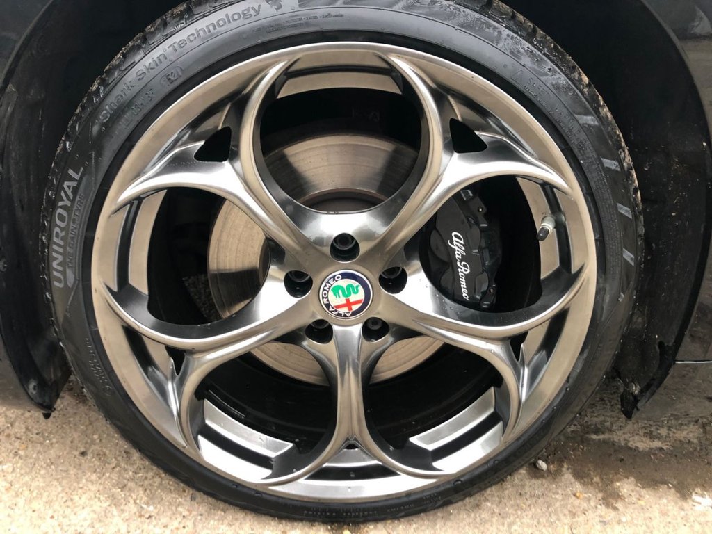 Used Alfa Romeo Giulia 2017 for sale - 76609079: Photo 47