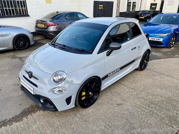 Used Abarth 595 2018 for sale - 79035170: Photo