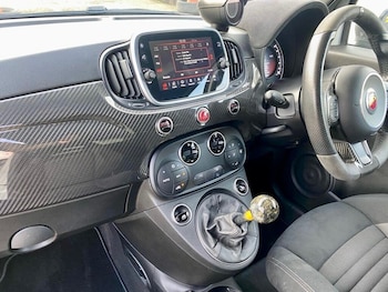 Used Abarth 595 2018 for sale - 79035170: Photo