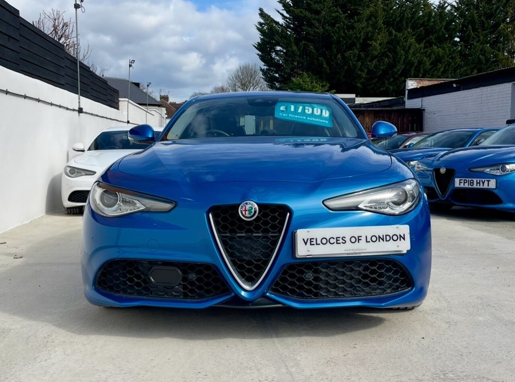 Used Alfa Romeo Giulia 2017 for sale - 76609113: Photo 2
