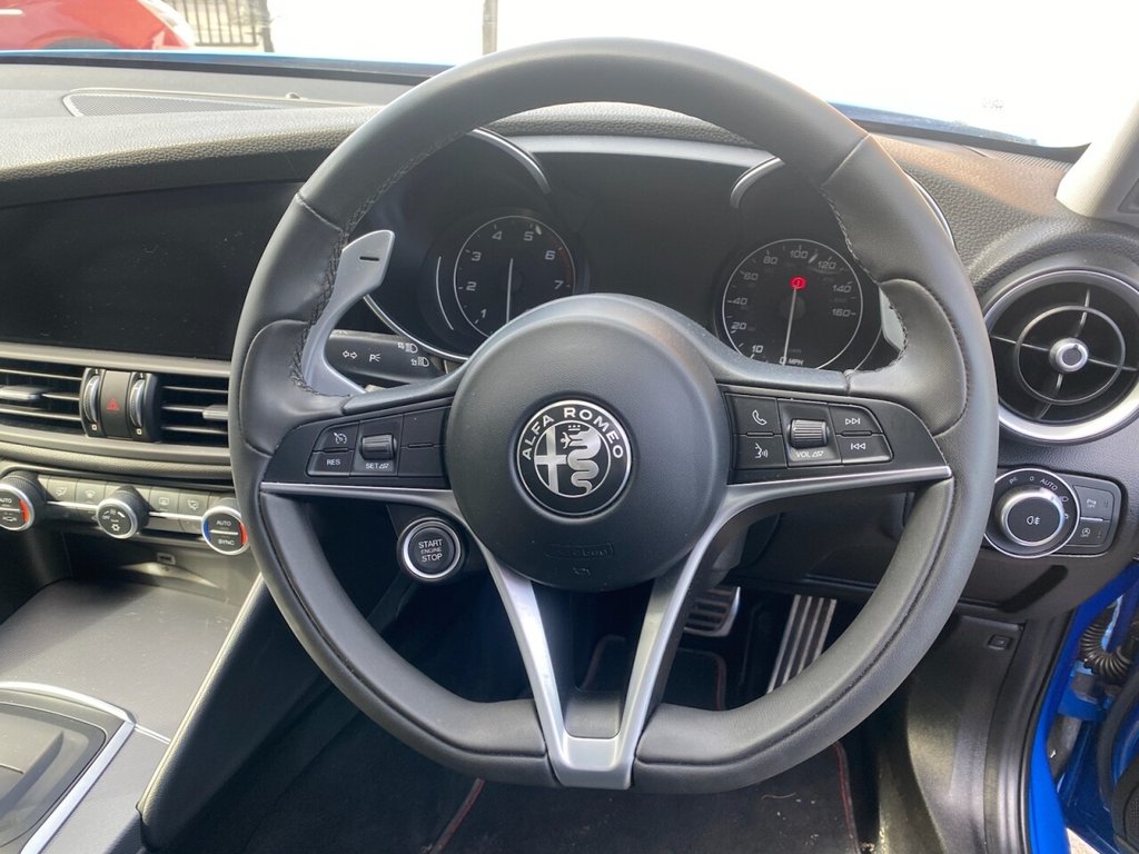 Used Alfa Romeo Giulia 2017 for sale - 76609113: Photo 37