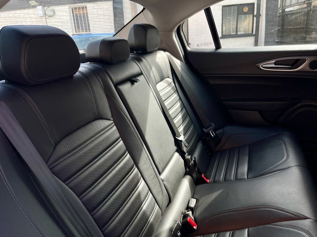 Used Alfa Romeo Giulia 2017 for sale - 76609113: Photo 45