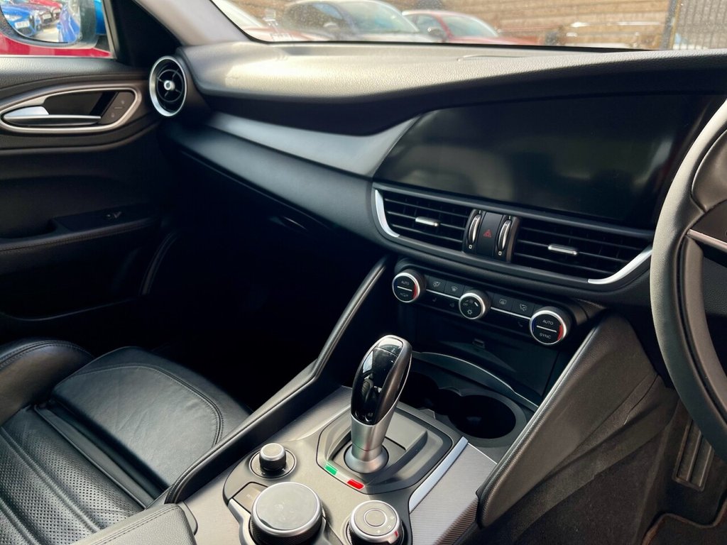 Used Alfa Romeo Giulia 2017 for sale - 76609113: Photo 49