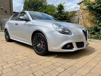 Used Alfa Romeo Giulietta 2016 for sale - 76609080: Photo