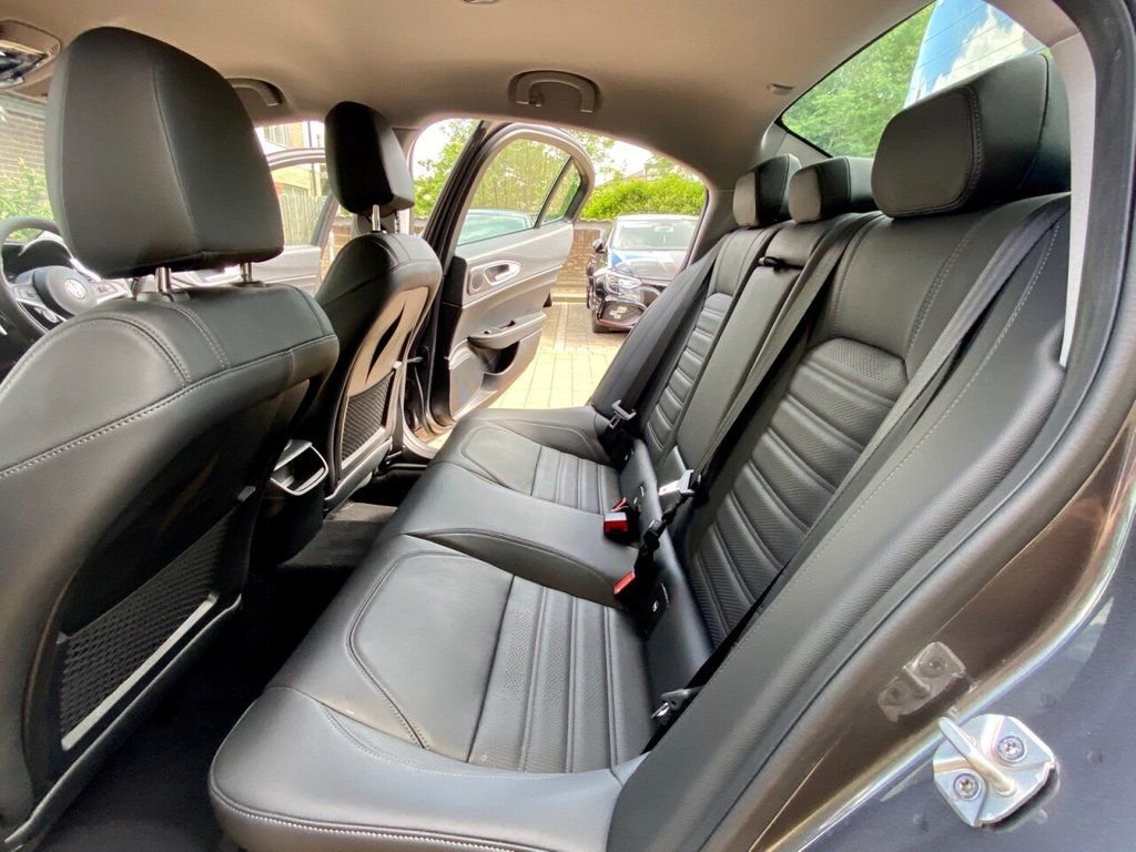 Used Alfa Romeo Giulia 2018 for sale - 76609111: Photo 33
