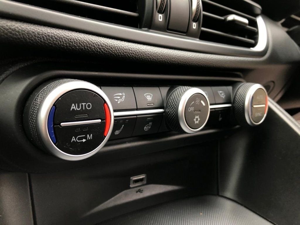 Used Alfa Romeo Giulia 2018 for sale - 76609111: Photo 34