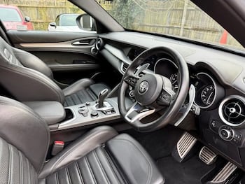 Used Alfa Romeo Stelvio 2020 for sale - 79843501: Photo
