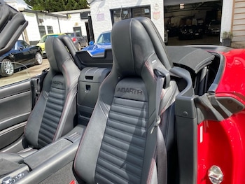 Used Abarth 124 Spider 2018 for sale - 78793277: Photo