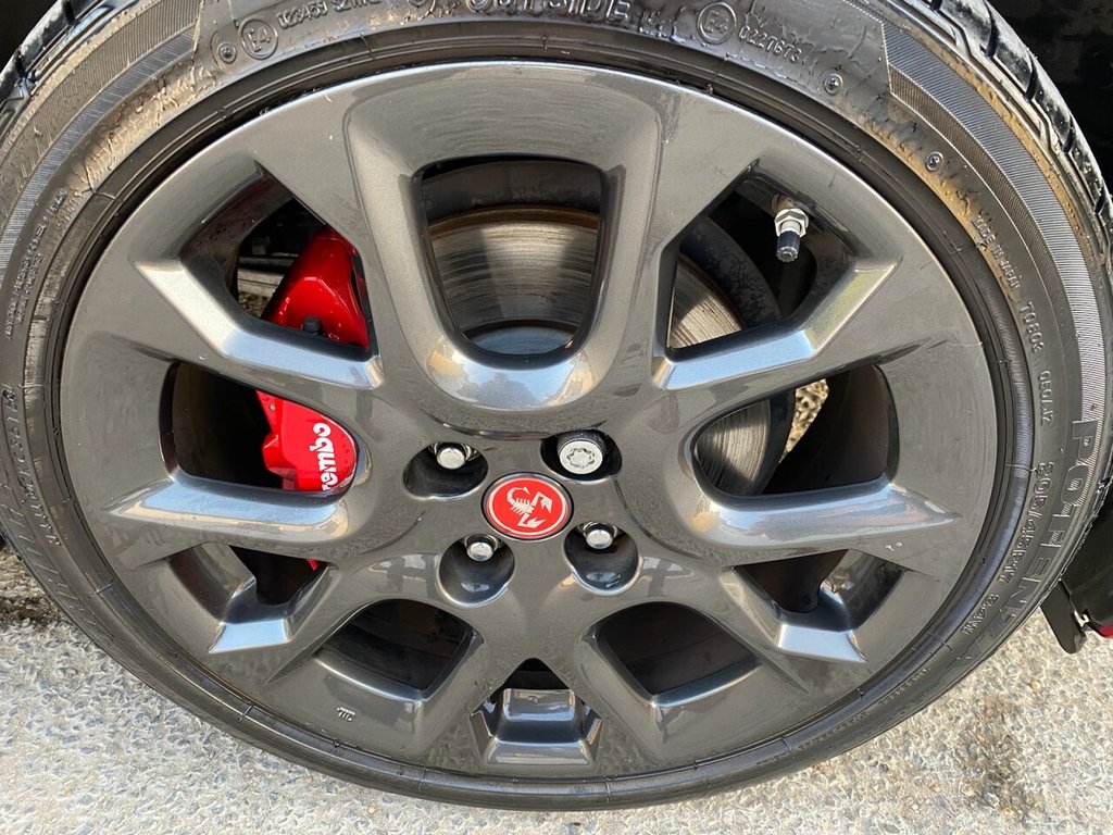 Used Abarth 124 Spider 2018 for sale - 76609125: Photo 22